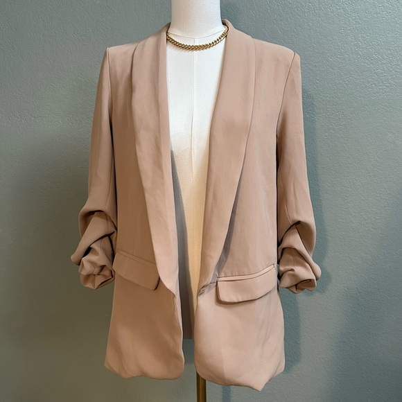 Elegant Tan Women's Lightweight Open Blazer - Picture 1 of 4
